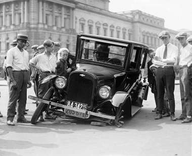 Olympus Diamond Painting "Broken Chevrolet car,1920 USA" - Ψηφιδωτό Μωσαικό "Χαλασμένο αυτοκίνητο Chevrolet,Αμερική 1920" 40x30
